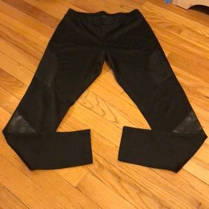 Black leggings with leather patches